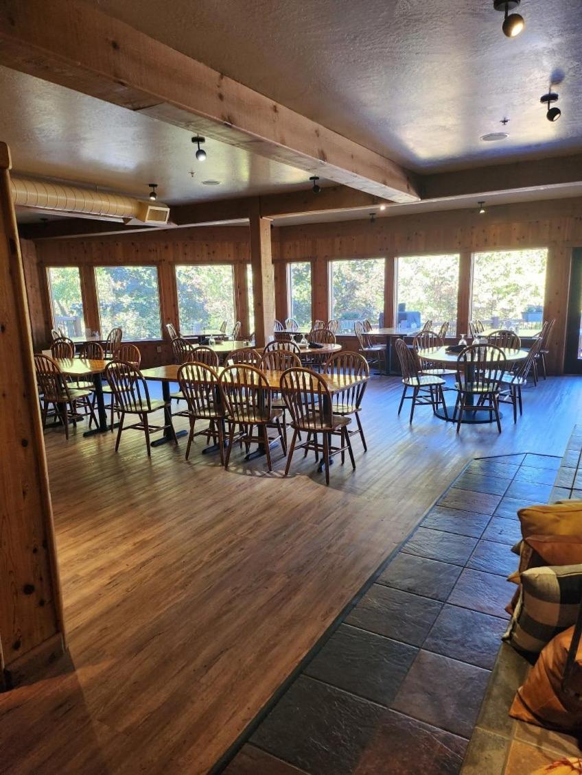 Callahan'S Mountain Lodge Ешленд Екстер'єр фото